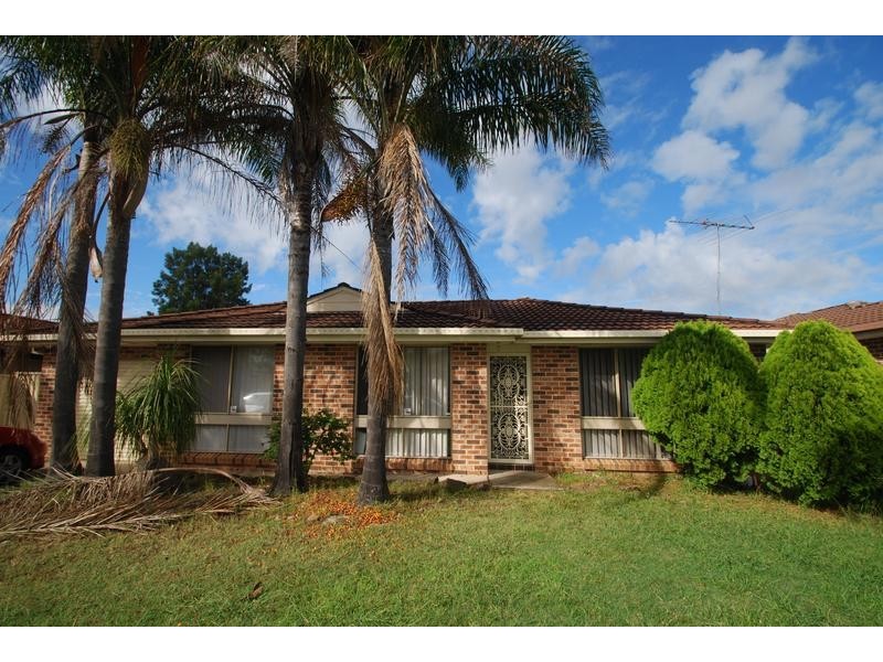 10 Albatross Avenue, Hinchinbrook NSW 2168