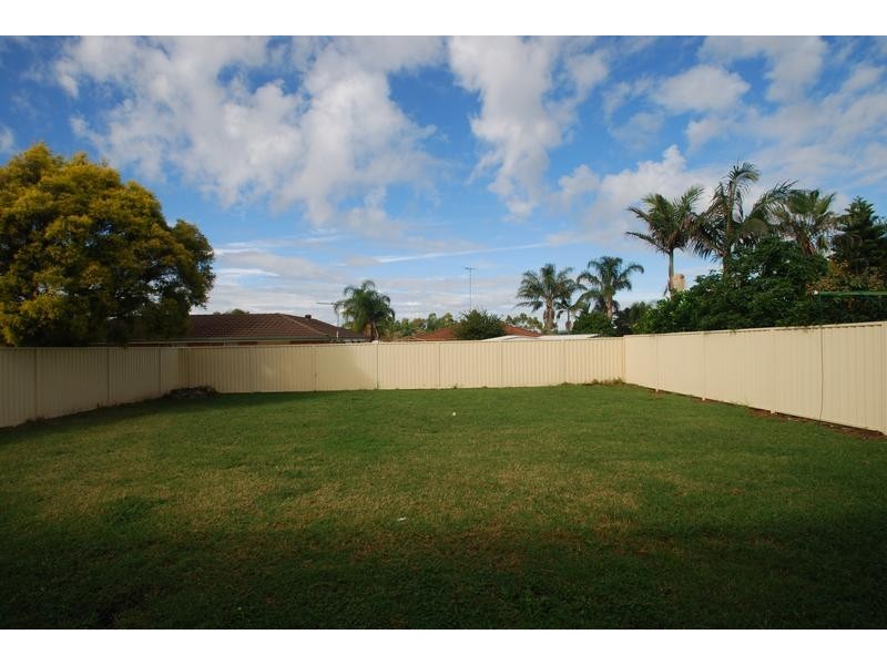 10 Albatross Avenue, Hinchinbrook NSW 2168