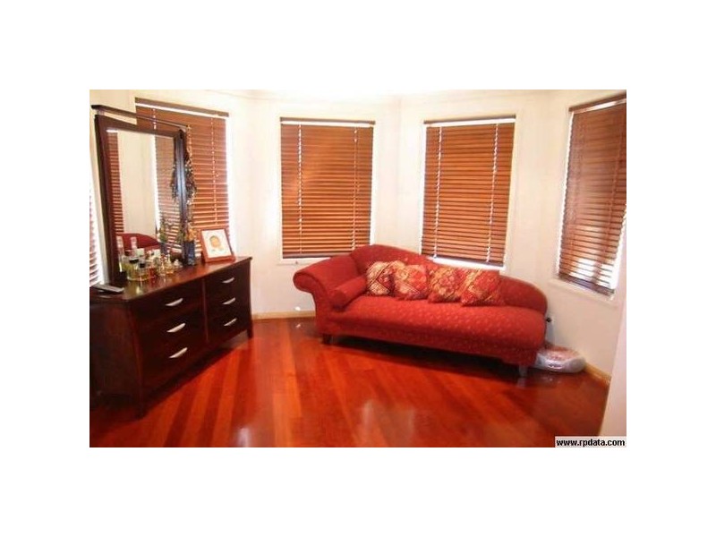 West Hoxton NSW 2171