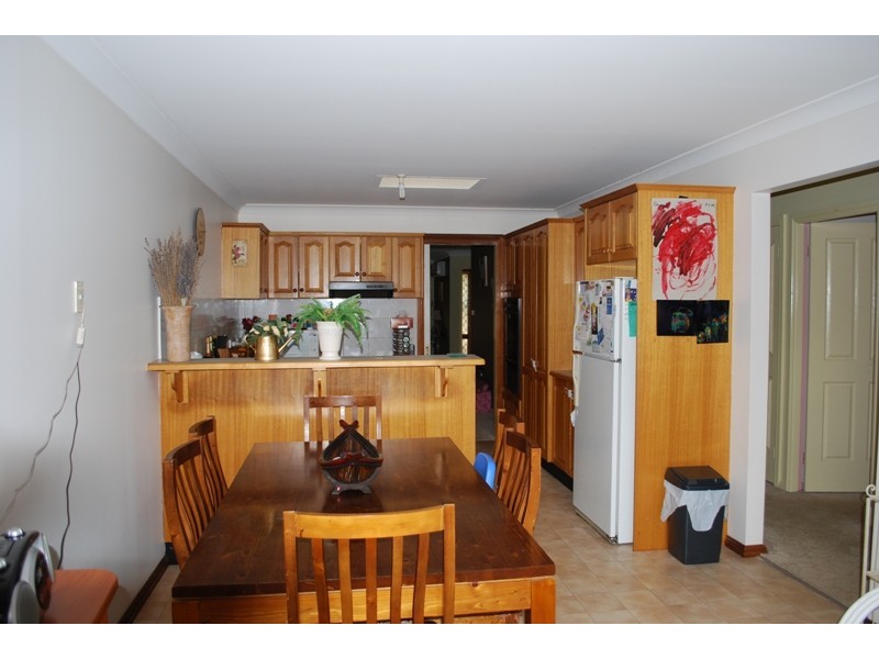 Edensor Park NSW 2176