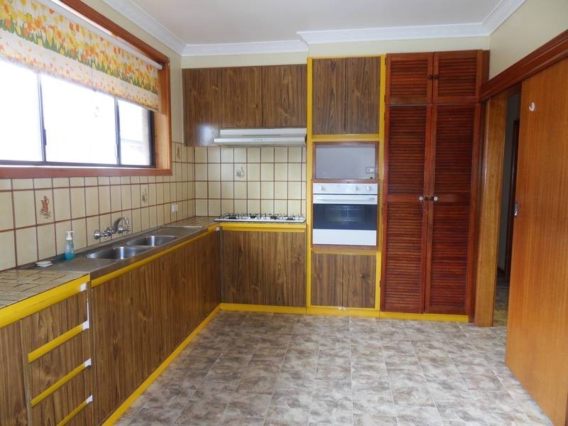 86 Roseberry Street, Altona Meadows VIC 3028