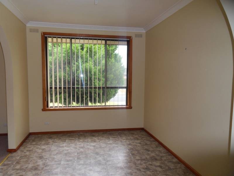 86 Roseberry Street, Altona Meadows VIC 3028