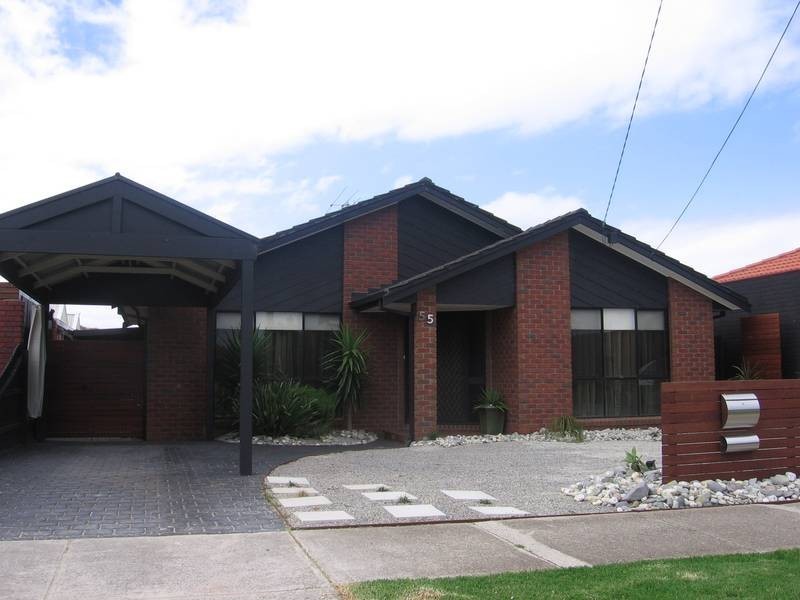 55 South Avenue, Altona Meadows VIC 3028