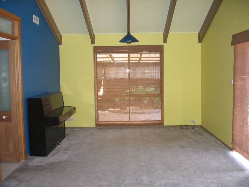 55 South Avenue, Altona Meadows VIC 3028