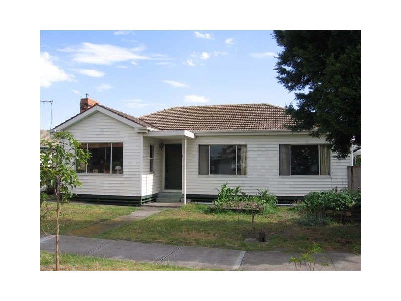 8 Sussex Street, Seaholme VIC 3018