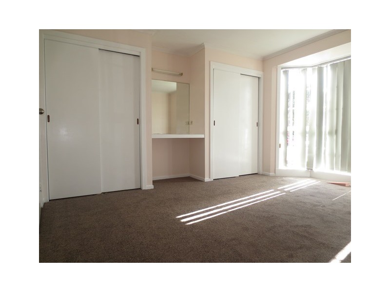 1/12 Civic Parade, Altona VIC 3018