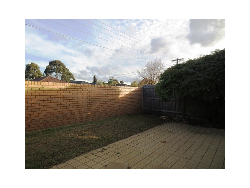44 Cameron Avenue, Altona Meadows VIC 3028