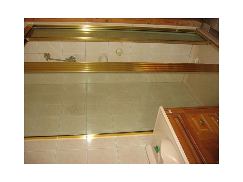 5 Hall Avenue, Altona Meadows VIC 3028