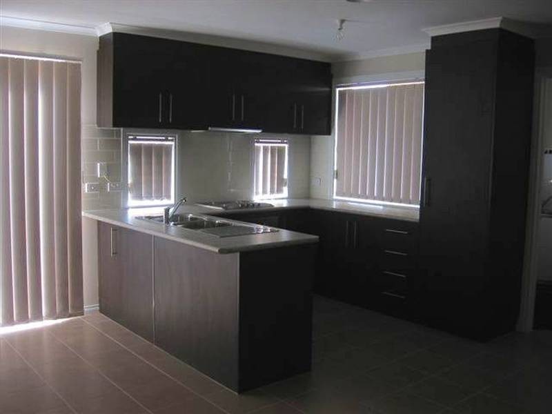 2/5 Trythall Court, Altona Meadows VIC 3028