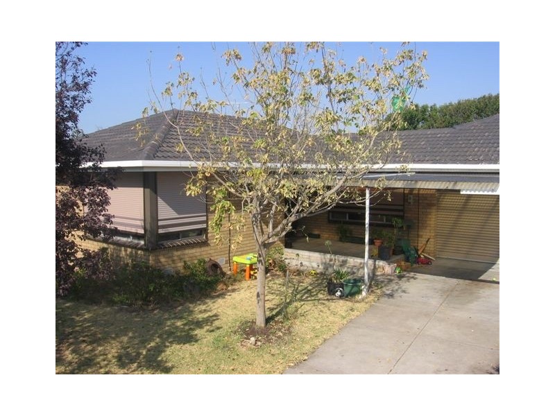 1 Bayview Street, Altona VIC 3018