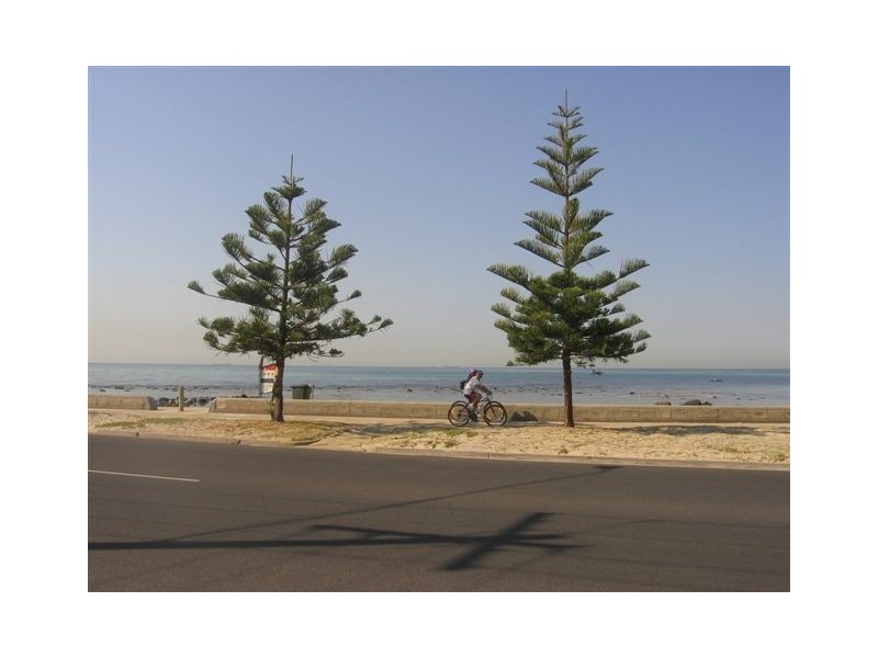 1 Bayview Street, Altona VIC 3018