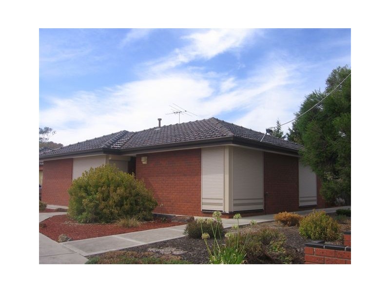 1/32 Romawi Street, Altona VIC 3018