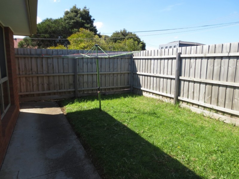 1/66 Donald Street, Altona Meadows VIC 3028