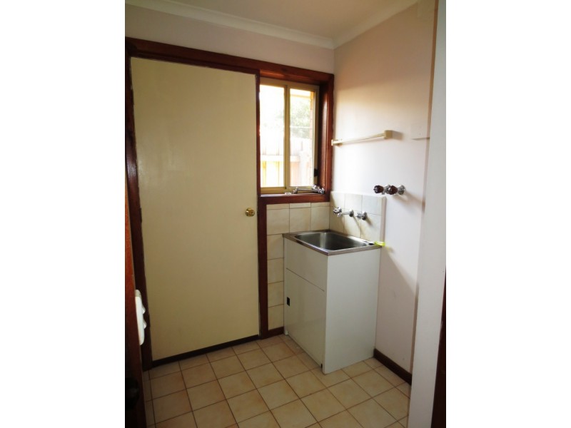 1/66 Donald Street, Altona Meadows VIC 3028