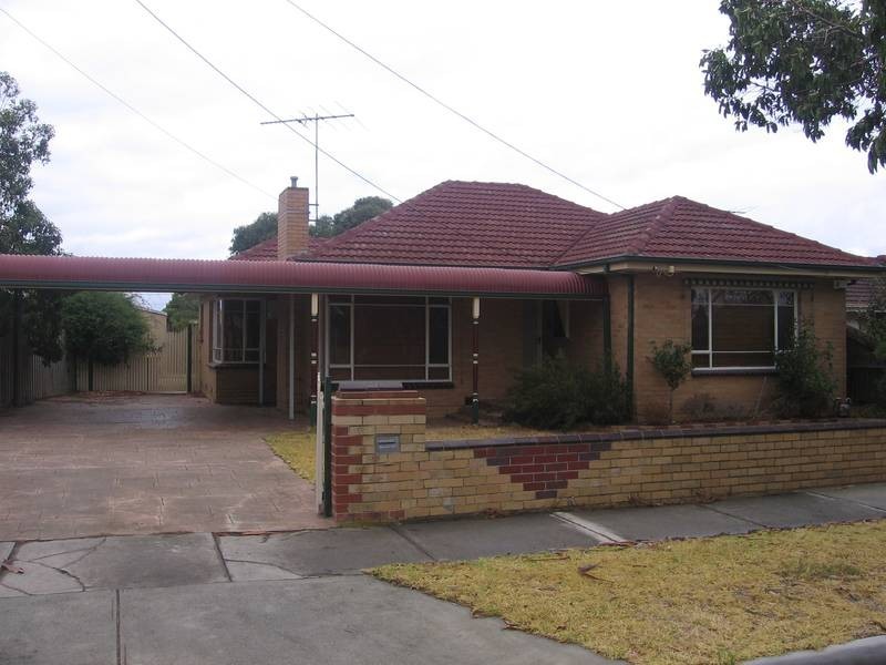 13 Lindwood Avenue, Altona VIC 3018