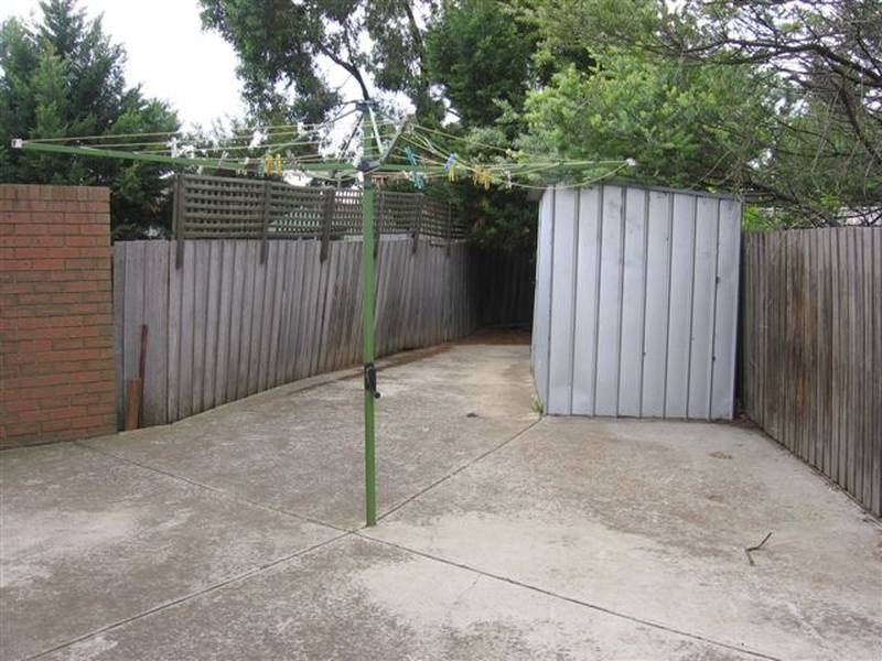 2/25 Shane Avenue, Seabrook VIC 3028