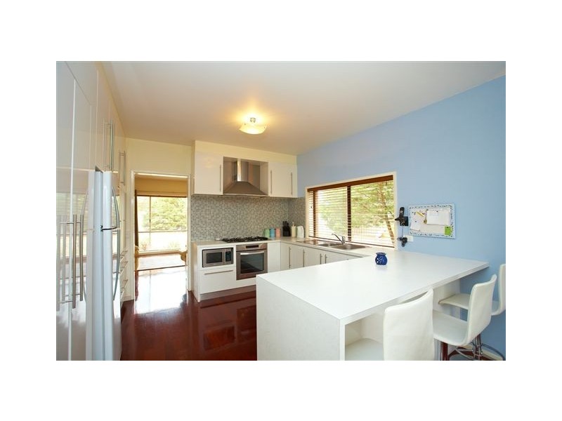 5 Ocean Court, Altona Meadows VIC 3028