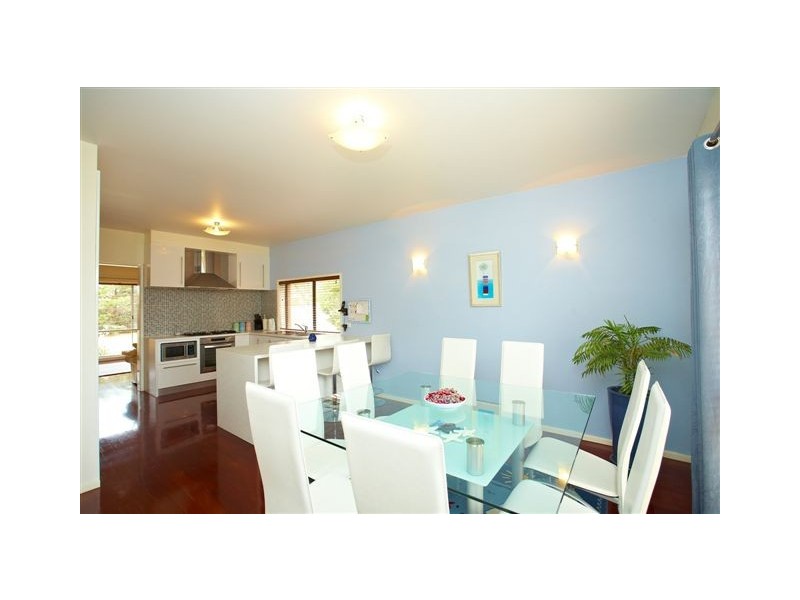 5 Ocean Court, Altona Meadows VIC 3028