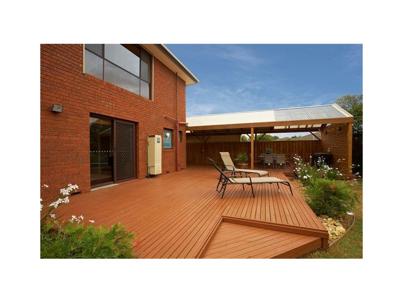 5 Ocean Court, Altona Meadows VIC 3028