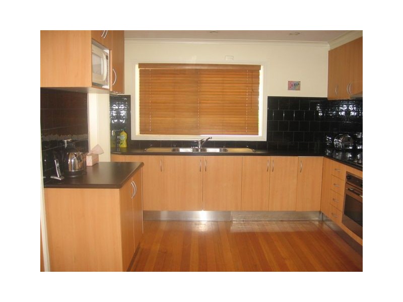 147 Grieve Parade, Altona VIC 3018