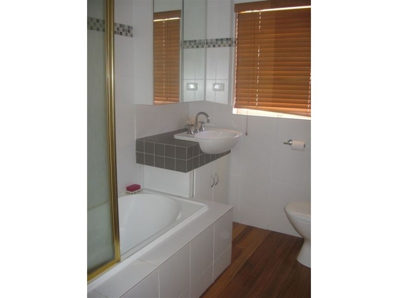 147 Grieve Parade, Altona VIC 3018