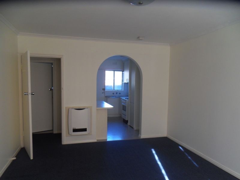 2/5 Rose Street, Altona VIC 3018