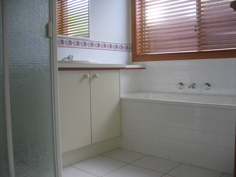 2/3 Missen Court, Altona Meadows VIC 3028