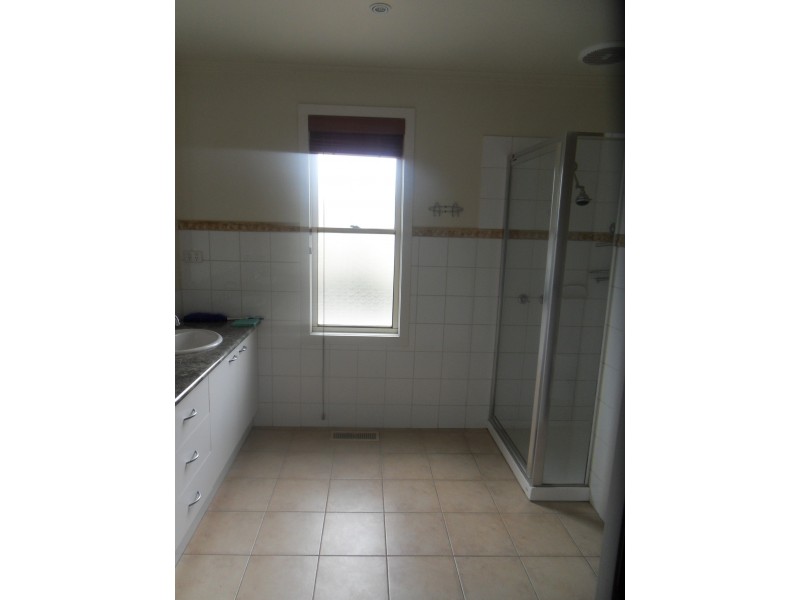 1/15 Queen Street, Seaholme VIC 3018