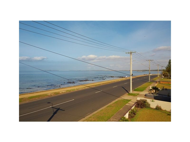 77 Esplanade, Altona VIC 3018