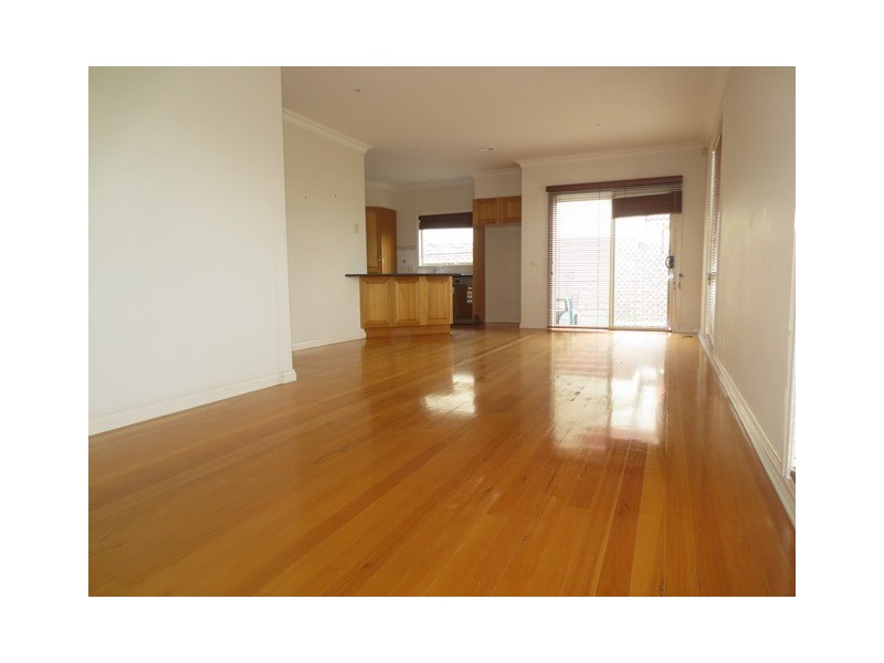 1/42 Blyth Street, Altona VIC 3018