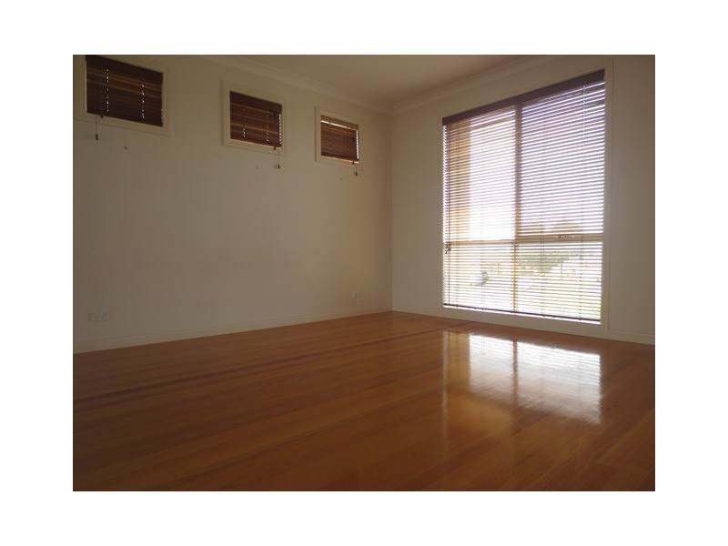 1/42 Blyth Street, Altona VIC 3018