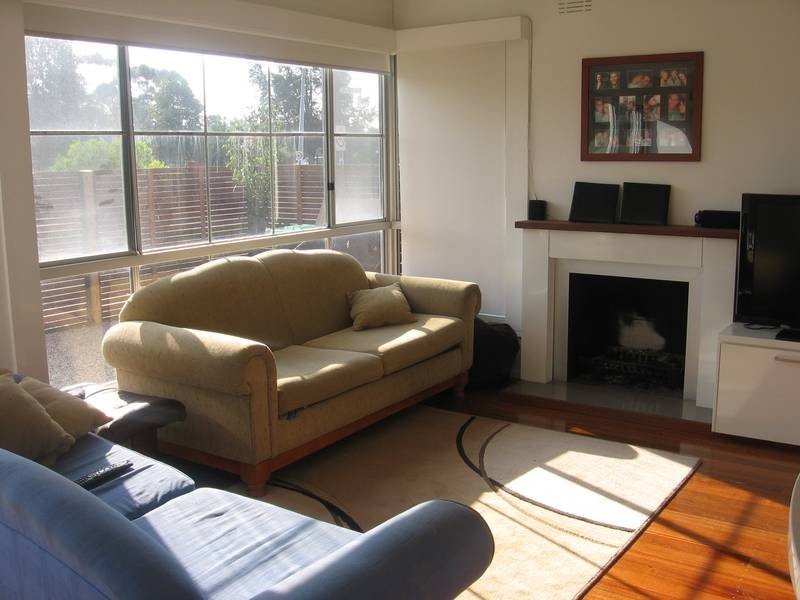 72 Grieve Parade, Altona VIC 3018