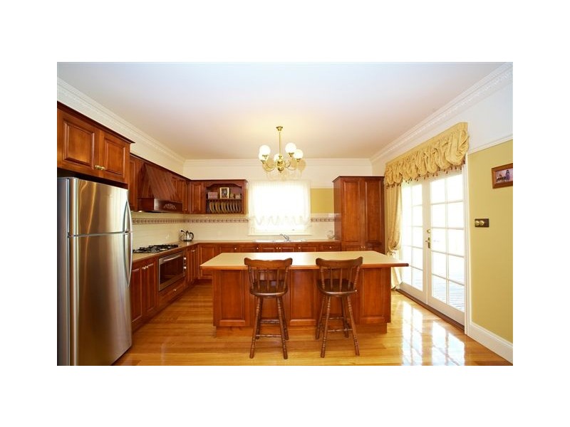 51 Davies Street, Altona VIC 3018