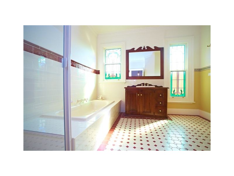 51 Davies Street, Altona VIC 3018