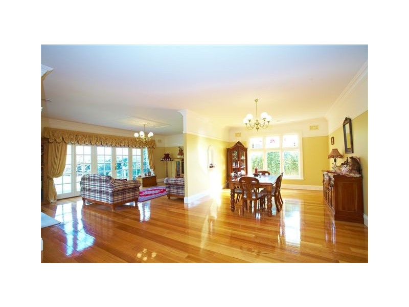 51 Davies Street, Altona VIC 3018