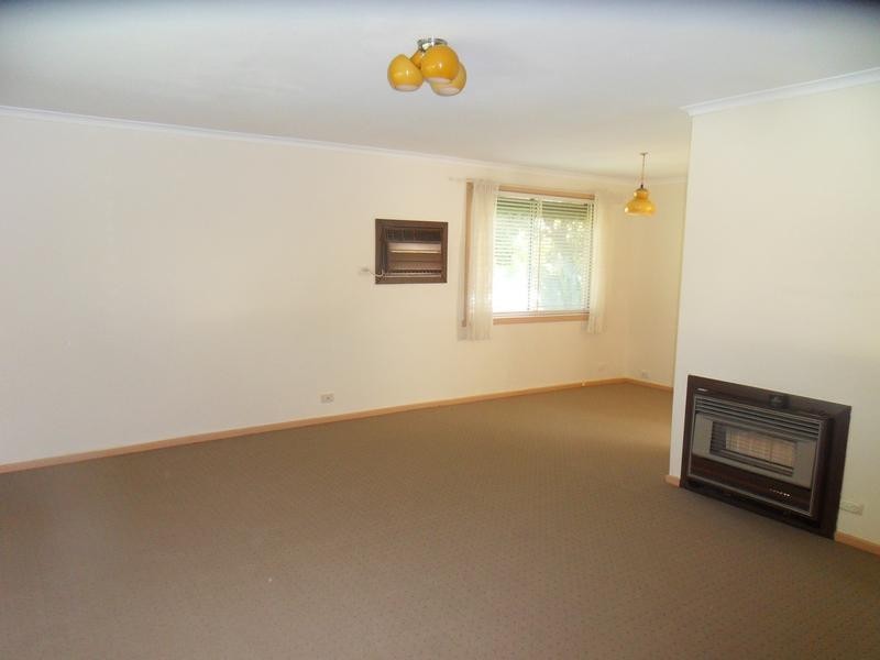 43 Wren Street, Altona VIC 3018