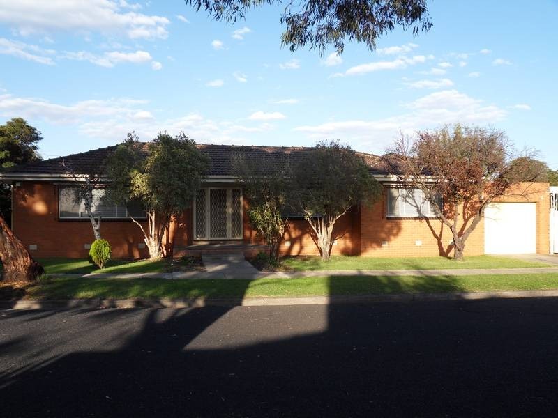 43 Wren Street, Altona VIC 3018