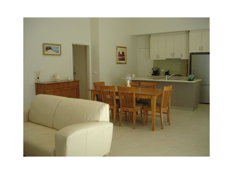 1/5 Hancock Street, Altona VIC 3018