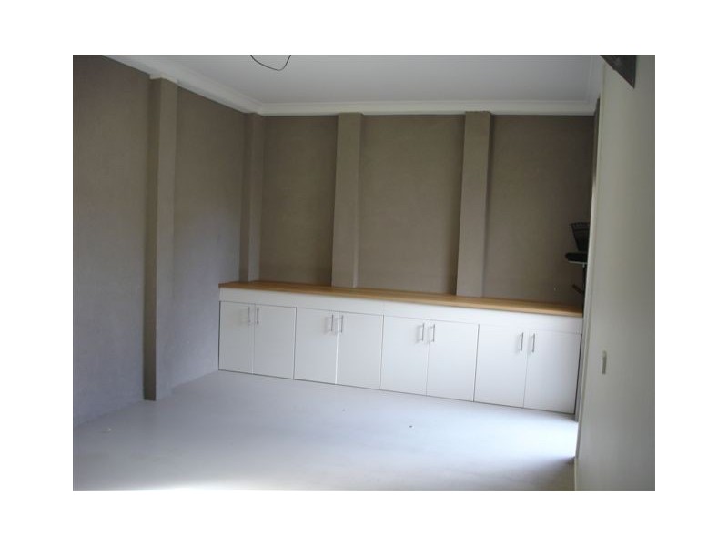1/5 Hancock Street, Altona VIC 3018