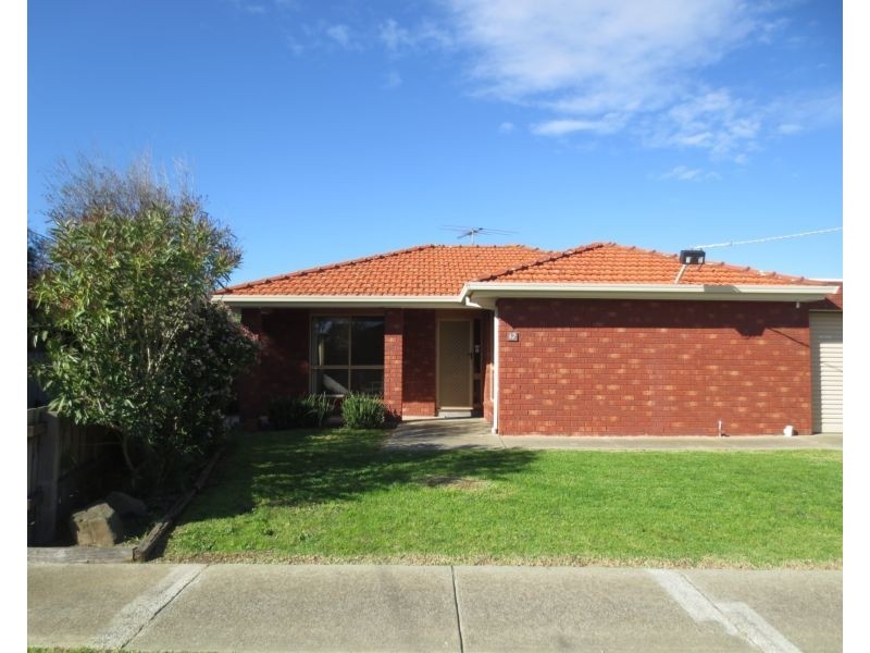 1/12 Delahunty Court, Altona Meadows VIC 3028