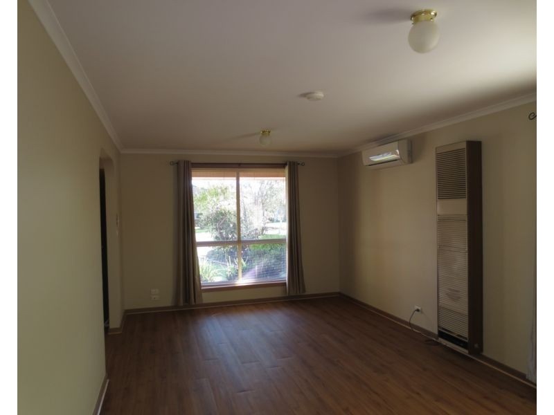 1/12 Delahunty Court, Altona Meadows VIC 3028