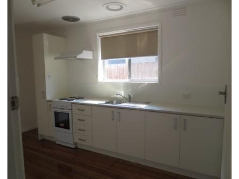 4/88 Kernot Street, South Kingsville VIC 3015