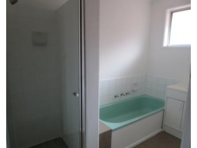 4/88 Kernot Street, South Kingsville VIC 3015