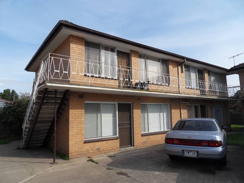 7/2 Stenhouse Avenue, Brooklyn VIC 3012