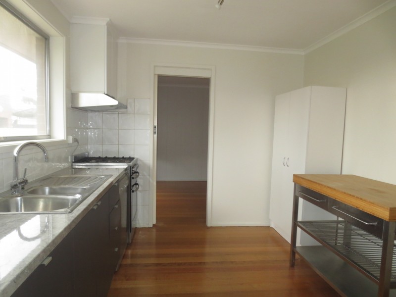 12 Kearney Avenue, Altona VIC 3018