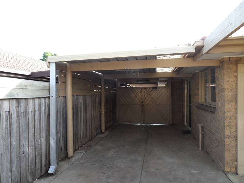 17 Powlett Street, Altona Meadows VIC 3028