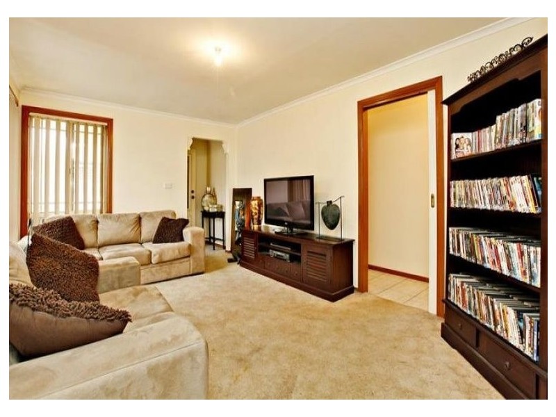 2/11 Devenport Court, Altona Meadows VIC 3028