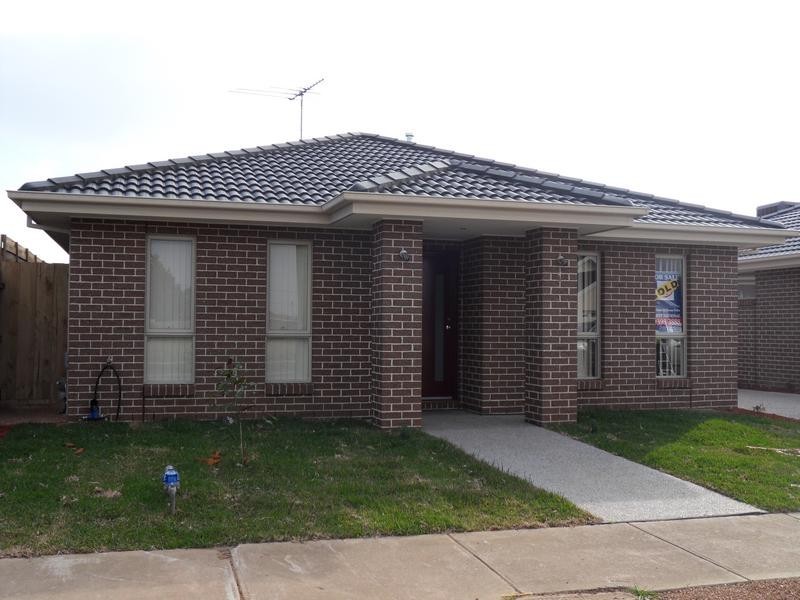 1/9-11 Walshe Court, Altona Meadows VIC 3028
