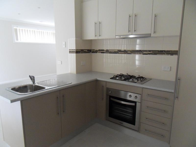 1/9-11 Walshe Court, Altona Meadows VIC 3028