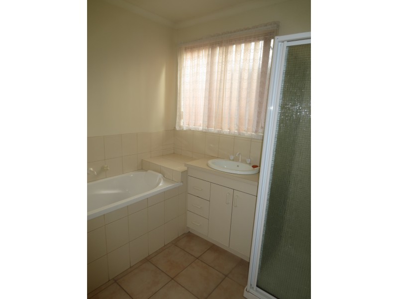 1/22 Harrison Court, Altona Meadows VIC 3028